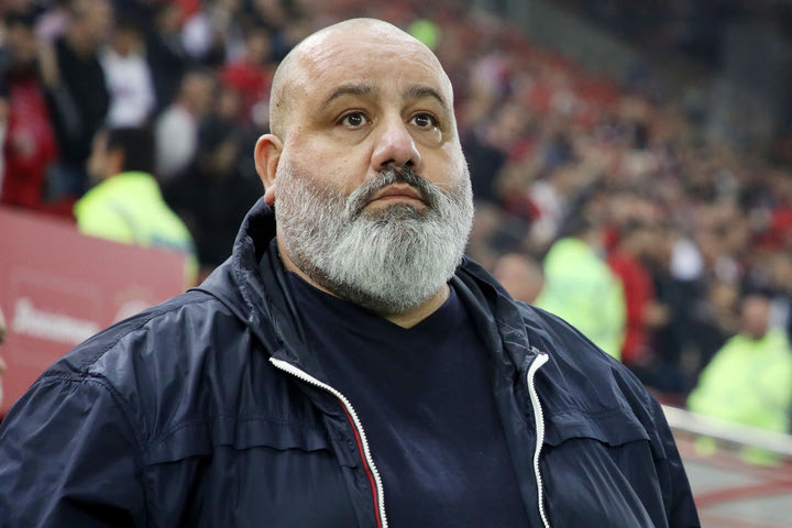 Καραπαπάς: “Η ΠΑΕ Ολυμπιακός διαμαρτυρήθηκε για χυδαίο πανό που έχουν αναρτήσει ‘φίλαθλοι’ του Άρη”