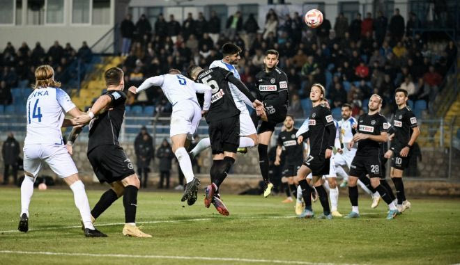 Το 1-1 της Λαμίας με την κεφαλιά του Κορνέζου