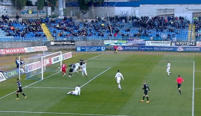 Ο Ροτάριου πλάσαρε από κοντά για το 1-0 του Ατρομήτου κόντρα στη Λαμία