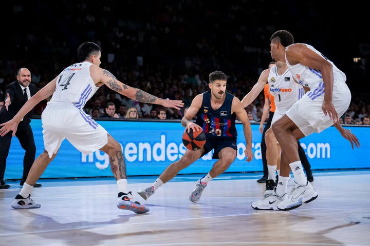 Συνδρομητές του EuroLeague TV θα παρακολουθήσουν το Ρεάλ – Μπαρτσελόνα με VR