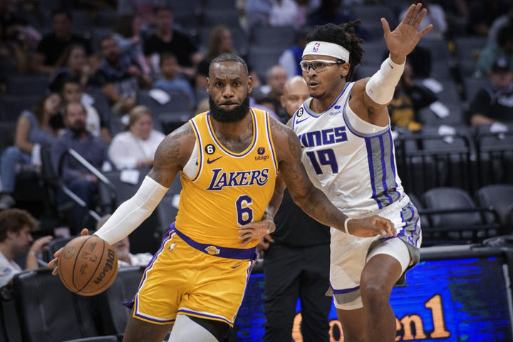 NBA: Οι Κινγκς αποδέσμευσαν τον περσινό MVP του BCL