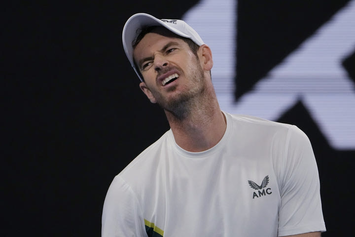 Australian Open: Ο Μπαουτίστα Αγκούτ σταμάτησε τον συγκινητικό Μάρεϊ