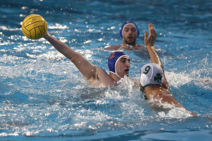 Α1 πόλο ανδρών: Ο Ολυμπιακός συνέτριψε 20-7 την ΑΕΚ, πέρασε από την έδρα του Παναθηναϊκού ο Πανιώνιος