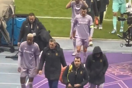 Κριστιάνο Ρονάλντο: Οπαδοί της Αλ Ιτιχάντ πίκαραν τον Πορτογάλο φωνάζοντας ρυθμικά το όνομα του Μέσι