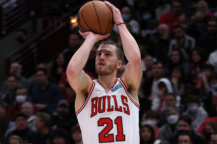 Το προφίλ του Ματ Τόμας: Ένας σουτέρ – δολοφόνος και καλλιτέχνης του off screen παιχνιδιού