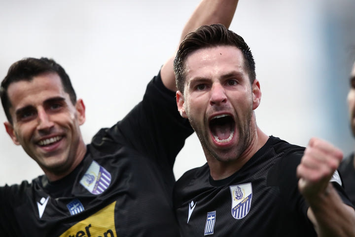 Athens Kallithea – Λαμία 1-2: Μανούσος και Μαρτίνεθ την έστειλαν στους “8”