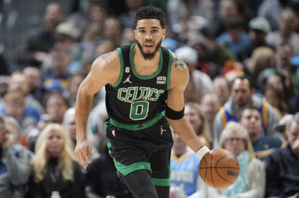 NBA: Οι Σέλτικς καθάρισαν με 106-99 τους Σίξερς στο ντέρμπι της Ανατολής, αλλά έχασαν τον Τζέιλεν Μπράουν