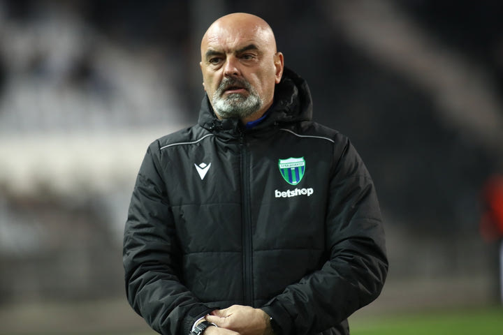 Βέλιτς: “Χάθηκε μια μάχη, όχι ο πόλεμος, δική μου η ευθύνη για την ήττα”