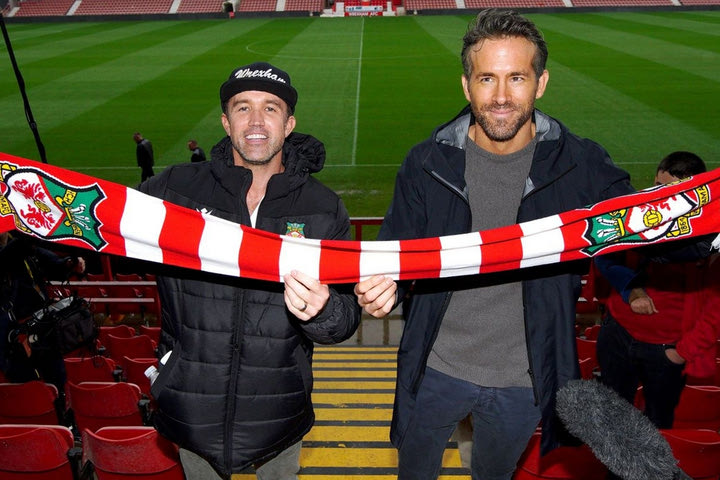 Ο Ryan Reynolds και ο Rob McElhenney σε κρυφό σχολιασμό στο FIFA 23