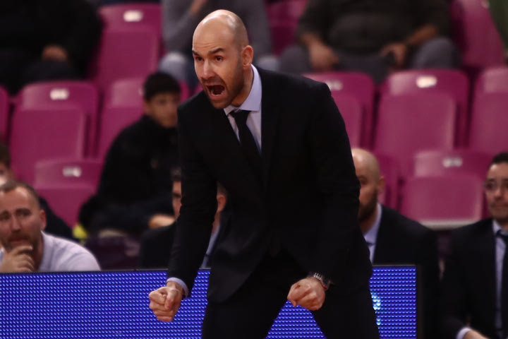 ΑΕΚ – Περιστέρι bwin 65-77: Ο Σπανούλης το οδήγησε στον πρώτο τελικό Κυπέλλου της ιστορίας του με 33άρα του Φρανσίσκο