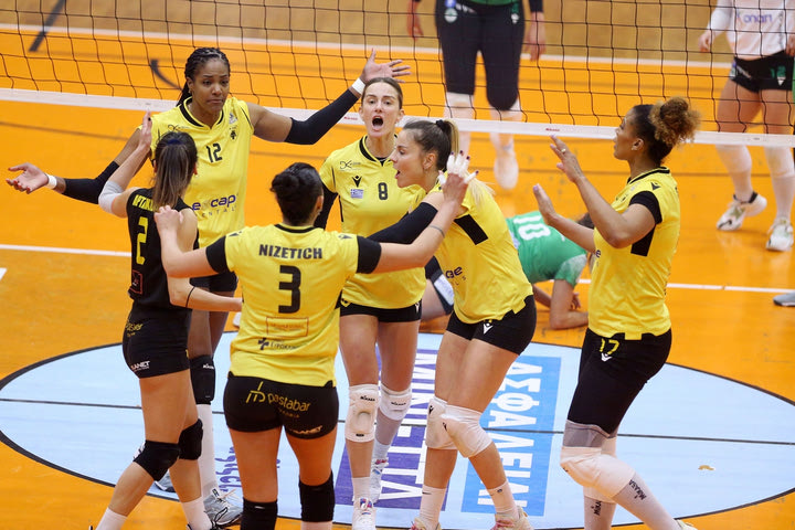 Volley League γυναικών: Η ΑΕΚ πήρε το ντέρμπι με τον Παναθηναϊκό, πάντα πρώτος ο ΠΑΟΚ