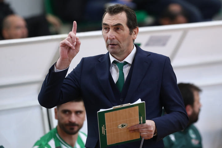 Ανδρεόπουλος: “Ο Ολυμπιακός ανέβασε την ποιότητα του και τη δύναμη του στο σερβίς, ο Παναθηναϊκός θα κατακτήσει ένα ευρωπαϊκό τρόπαιο”