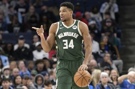 Ο Γιάννης Αντετοκούνμπο υποδέχθηκε τον Μέσι στο MLS: “Καλωσόρισες, τα λέμε στο Νάσβιλ”