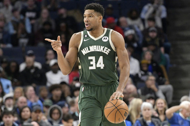 NBA, Γιάννης Αντετοκούνμπο: 4η σε πωλήσεις η φανέλα του, 1η του ΛεΜπρόν, 5η του Ντόντσιτς