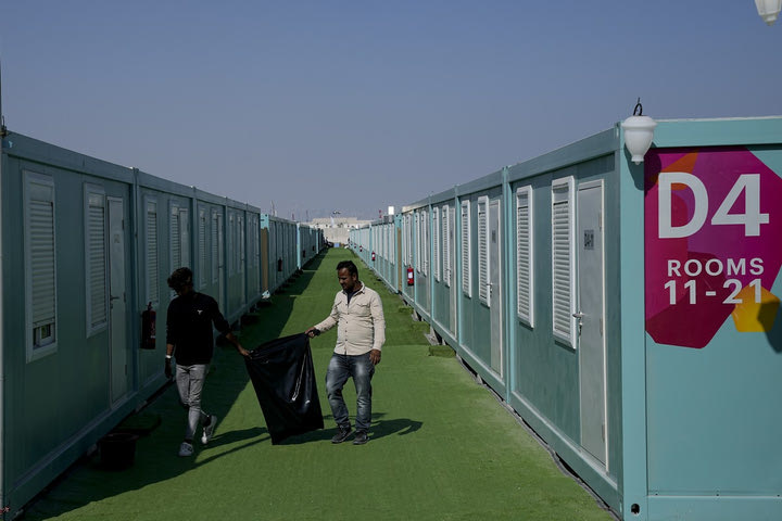 Σεισμός στην Τουρκία: Το Κατάρ δωρίζει 10.000 κοντέινερ στους πληγέντες