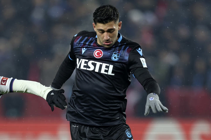 Μπακασέτας: “Είχαμε αποστολή, να κάνουμε τους χιλιάδες ανθρώπους που υποφέρουν να χαμογελάσουν”