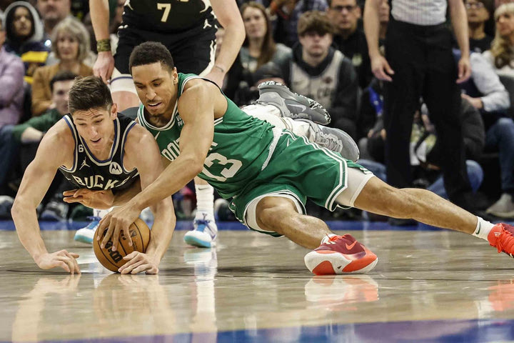 NBA: Η βαθμολογία σε Ανατολή και Δύση μετά τις μεγάλες νίκες των Μπακς και των Σανς