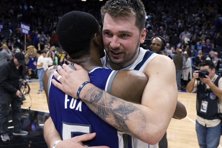 NBA: Η βαθμολογία σε Ανατολή και Δύση μετά τις νίκες των Σίξερς των Νικς, των Λέικερς και των Νάγκετς