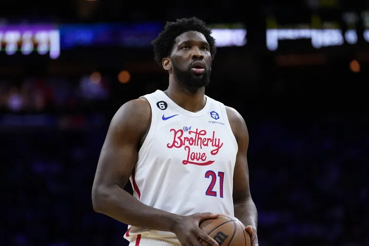 NBA, Εμπίντ: Νέες εξετάσεις στο γόνατο για τον σέντερ των Σίξερς, όλα τα σενάρια ανοιχτά στην Φιλαντέλφεια