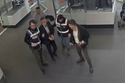 Σεισμός στην Τουρκία: Συνέλαβαν τον εργολάβο του κτιρίου που κατέρρευσε και στο οποίο ήταν μέσα και ο Ατσού