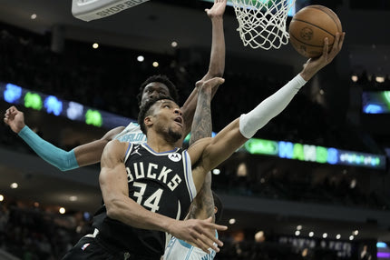 Αντετοκούνμπο: Έτσι έφτασε σε ακόμη ένα double-double ο Γιάννης, τα Highlights του απέναντι στους Χόρνετς