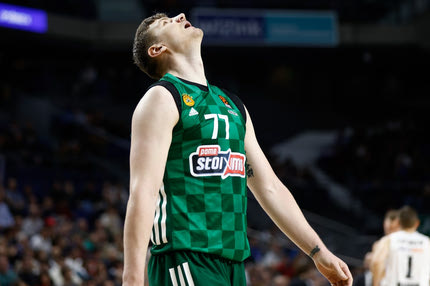 Παναθηναϊκός: Τα τέσσερα καταστροφικά λεπτά μετά από το τάιμ άουτ του Ντέγιαν Ράντονιτς