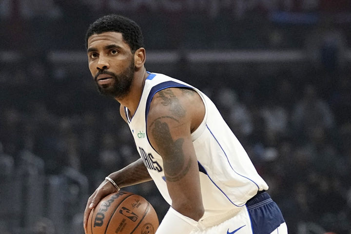 Ο Ίρβινγκ δεν θα αγωνιστεί στο φιλικό των Μάβερικς με τη Ρεάλ