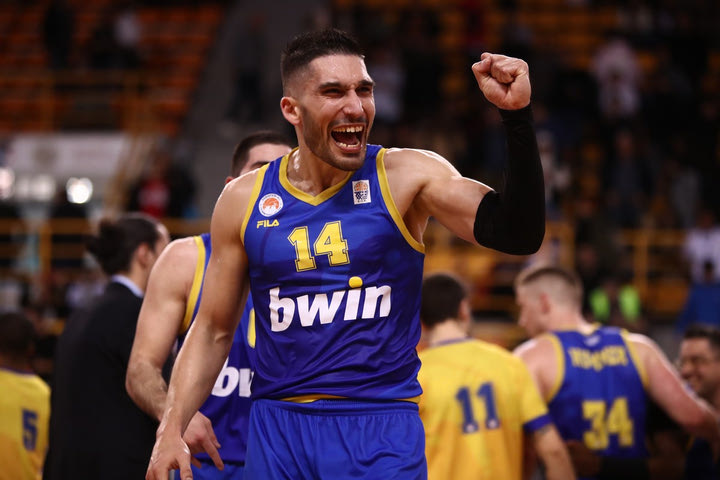 Ο Λεωνίδας Κασελάκης στο SPORT24: “Αουτσάιντερ στον τελικό, αλλά…”