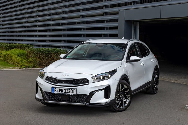 KIA: Εκπτώσεις έως 2.000 € και 5 χρόνια δωρεάν Service