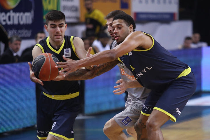 Basket League: Η βαθμολογία μετά τις μεγάλες νίκες για Λαύριο και Καρδίτσα