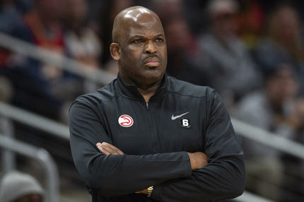 NBA: Οι Χοκς ψάχνουν νέο προπονητή για να σώσουν τη χρονιά