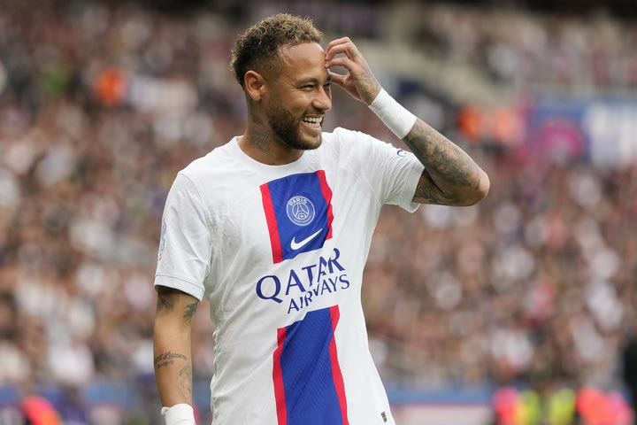 Παρί: Η Τσέλσι θέλει τον Νεϊμάρ και περιμένει την απόφαση των Παριζιάνων