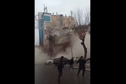 Ο Ενές Καντέρ δημοσίευσε ένα σοκαριστικό video από το σεισμό στην Τουρκία και προσευχήθηκε για την πατρίδα του