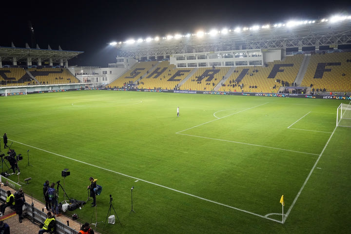 Conference League: Το Σέριφ – Παρτίζαν θα διεξαχθεί χωρίς κόσμο υπό τον φόβο Σέρβων σαμποτέρ