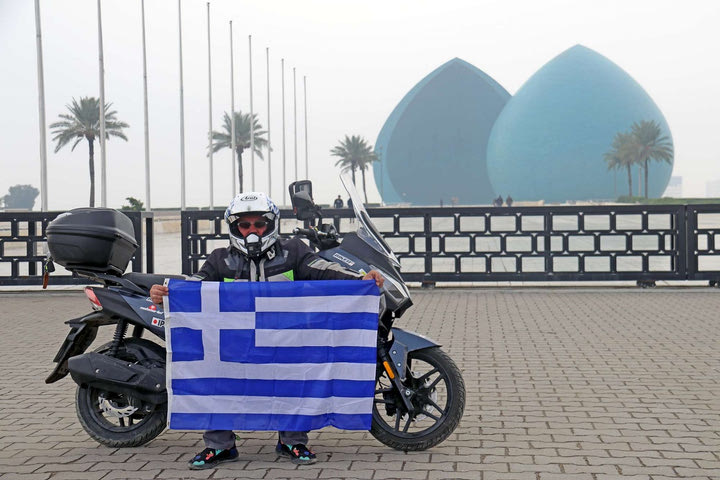 SYM Middle East: Ένα ταξίδι 4.000 km στους δρόμους της Μέσης Ανατολής με 300άρι σκούτερ