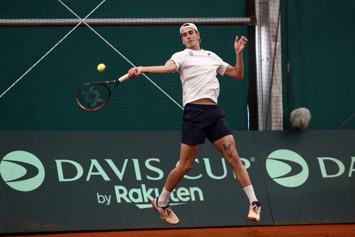 Davis Cup: Εκτός ο Περβολαράκης, με Θάνο στο δεύτερο παιχνίδι κόντρα στο Εκουαδόρ η Εθνική