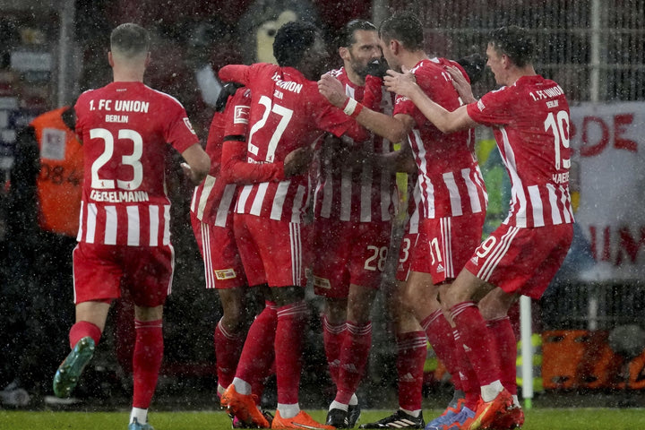 Bundesliga: Η Ουνιόν στο Champions League, η Σάλκε υποβιβάστηκε, στα μπαράζ παραμονής η Στουτγκάρδη