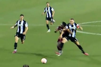 Καραλής για τη φάση του Λιβάι στην Τούμπα: “Αν αυτό δεν είναι φάουλ και αποβολή…”