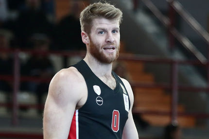 Γουόκαπ: “Πάμε για επίθεση κατά μέτωπο”