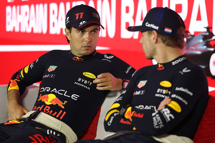 Formula 1: Ενοχλημένος ο Πέρεζ από το κόλπο τακτικής του Φερστάπεν στην Τζέντα για τον ταχύτερο γύρο