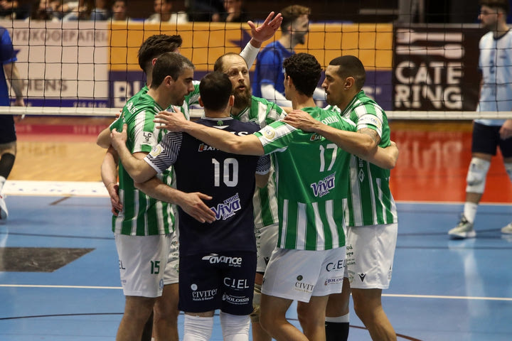 Volley League ανδρών: Τρίτη θέση για Παναθηναϊκό, ο Μίλων γιόρτασε με φιέστα την τετράδα