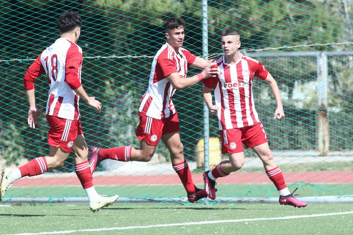 Κ19 ΑΕΚ – Ολυμπιακός 0-2: Οι ερυθρόλευκοι πήραν το ντέρμπι με δύο γκολ πριν από το ημίωρο