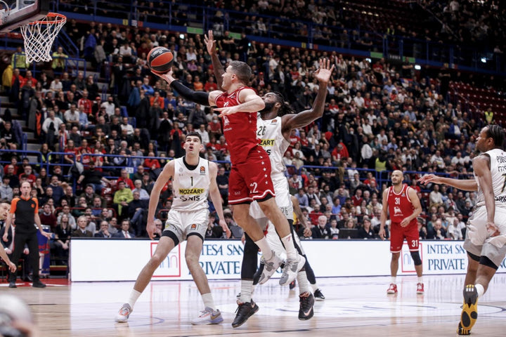 Αρμάνι Μιλάνο – Παρτίζαν 76-62: Έκτη συνεχόμενη νίκη για την ομάδα του Μεσίνα που χάλασε τα γενέθλια του Ομπράντοβιτς