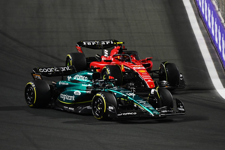 Formula 1: Η Aston Martin στρέφει επιφυλακτικά το βλέμμα της στη Red Bull