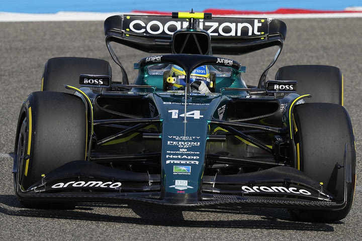 Formula 1, GP Μπαχρέιν: Αλόνσο και Φερστάπεν στα πέντε χιλιοστά στις τρίτες δοκιμές