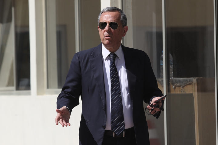 Η ατάκα του Μπαλτάκου σε ερώτηση δημοσιογράφων για τη συνάντηση: “Έχετε κανονίσει κάποιο ραντεβού;”
