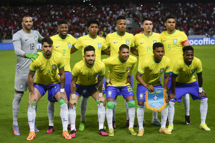 Πελέ: Οι παίκτες της Βραζιλίας αγωνίστηκαν με το όνομα του βασιλιά του ποδοσφαίρου στο πίσω μέρος της φανέλας τους