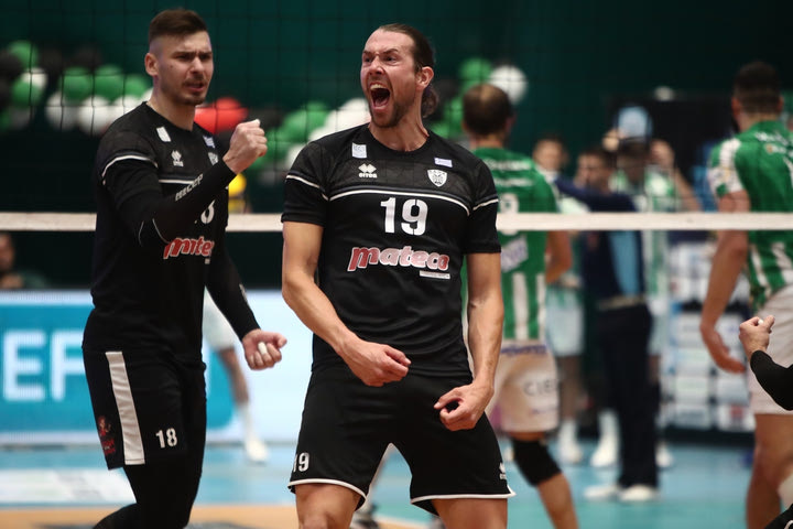 ΠΑΟΚ – Παναθηναϊκός 3-1: Στον τελικό με σούπερ Ντεν Ντρις ο Δικέφαλος