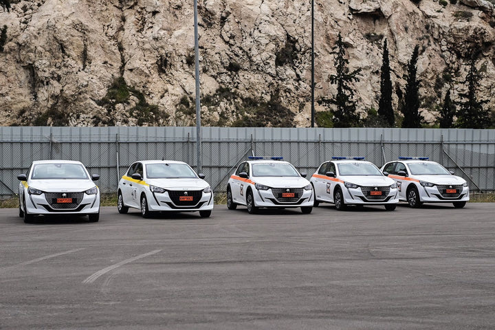 Αυτά είναι τα ηλεκτρικά αυτοκίνητα της Δημοτικής Αστυνομίας του Δήμου Πειραιά