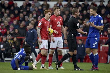 Η Νότιγχαμ θα διαμαρτυρηθεί επίσημα για τη διαιτησία, σύμφωνα με την Telegraph
